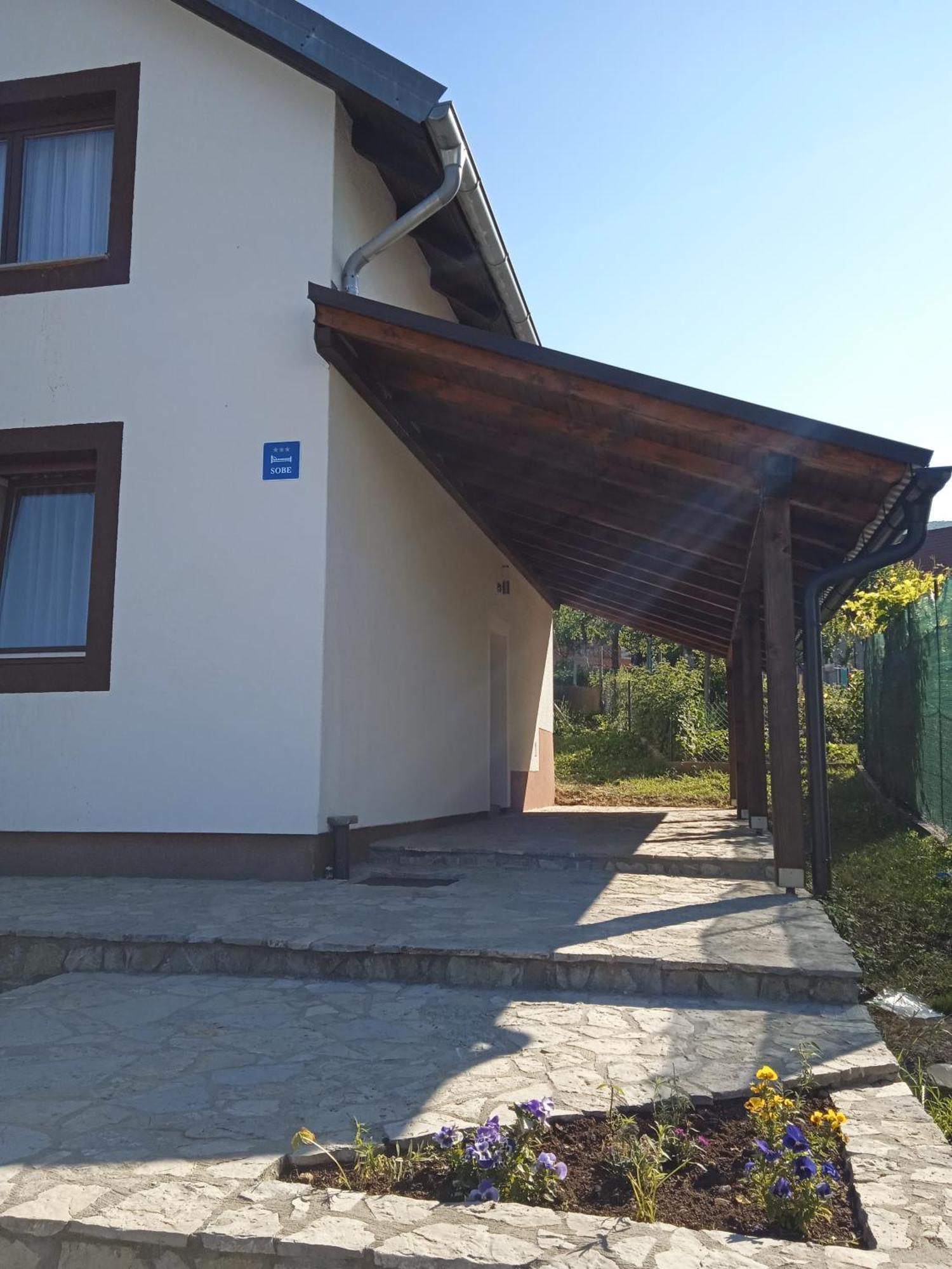 Nice View-Plitvice Apartment Кореница Екстериор снимка